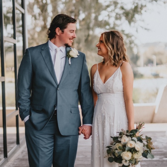 Meet your Posher, Anna - Picture 3 of 6